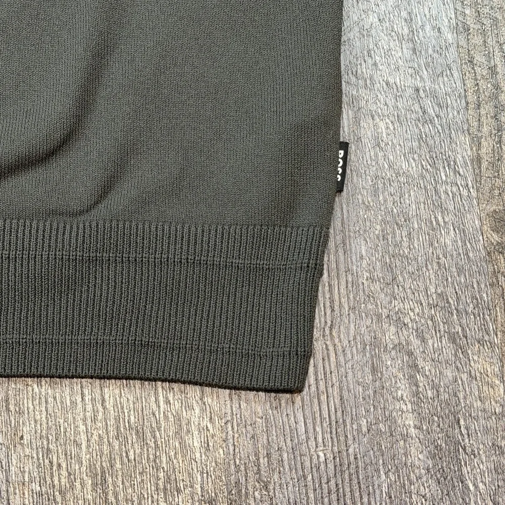 BOSS Hugo Boss Mens XL Dark Gray Crewneck Sweater Lightweight Pullover Polyamide